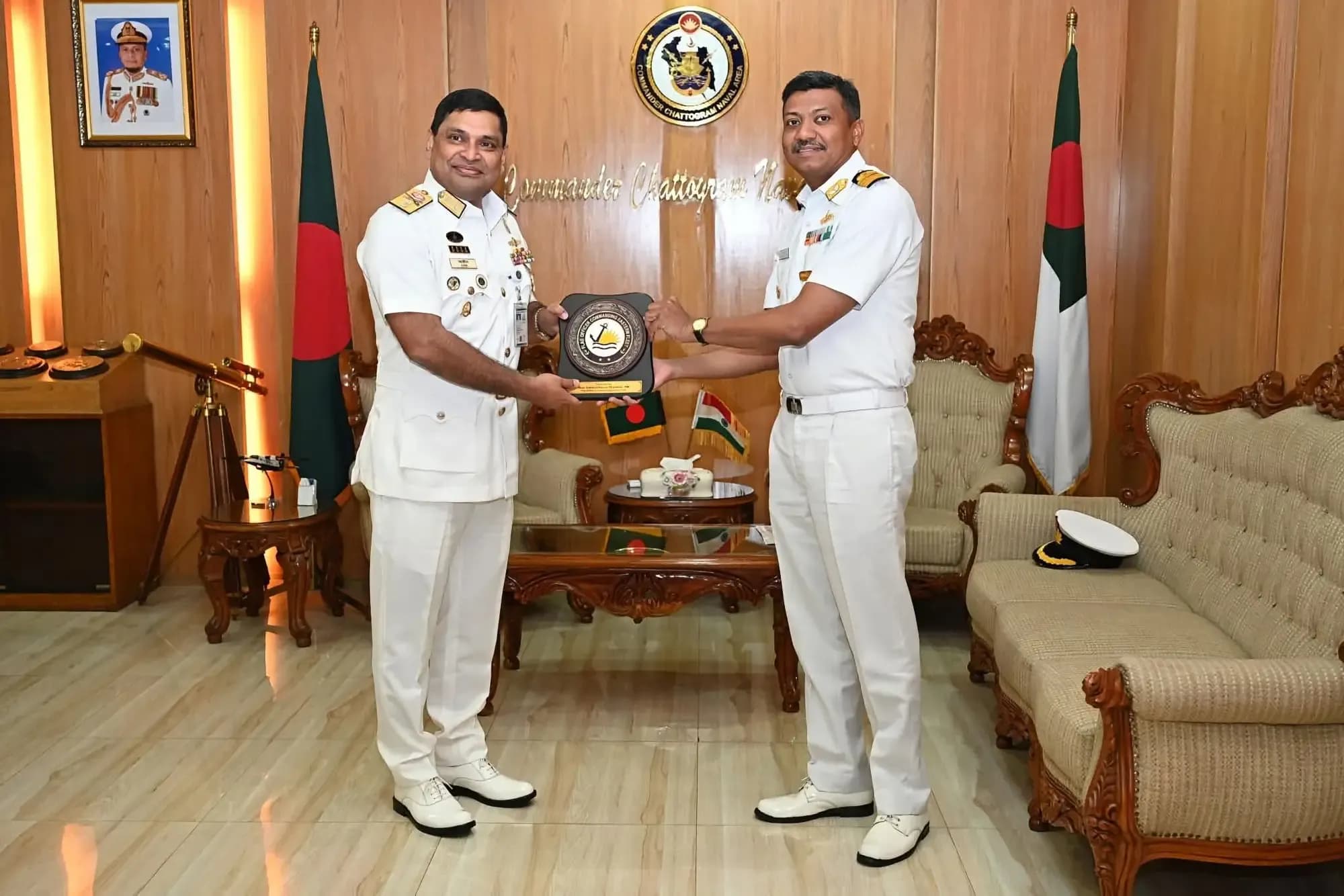 নৌবাহিনী প্রধান হলেন পাবনার কৃতি সন্তান রিয়ার এডমিরাল খোন্দকার মিসবাহ উল আজীম