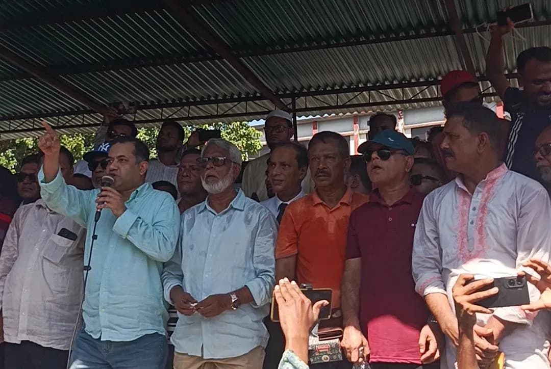 কিশোরগঞ্জে বিএনপির বিক্ষোভ মিছিল-সমাবেশ ‘আপা আপা করিস নারে, আপা আর আসবে না রে’—স্লোগানে মুখরিত শহর