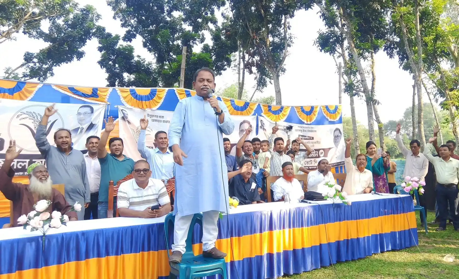 উপ-নির্বাচনে বিএনপির প্রার্থী মির্জা ফয়সল আমিনের রুহিয়ায় দিনব্যাপী গণসংযোগ