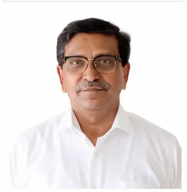 কুষ্টিয়ায় ৬ হত্যা: আন্তর্জাতিক অপরাধ ট্রাইব্যুনালে হানিফসহ ৪ জনের সাজা।