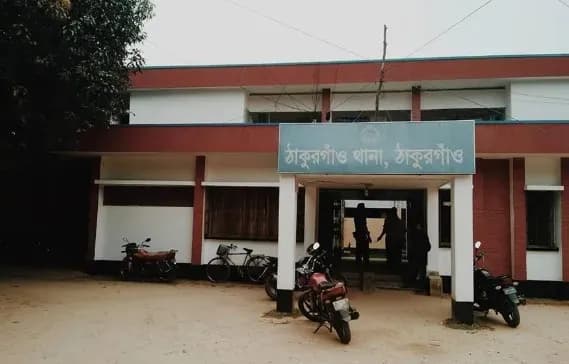 ঠাকুরগাঁওয়ে পিকআপ দিয়ে পুলিশ সদস্যকে হত্যাচেষ্টার অভিযোগ‌, গ্রেপ্তার ২
