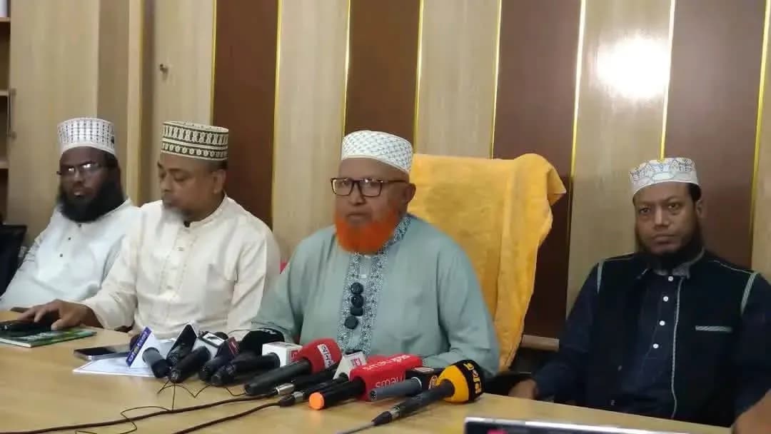 কুষ্টিয়ায় জামায়াতের লংমার্চ ঘিরে ভেন্যু বিতর্ক, সংবাদ সম্মেলনে ক্ষোভ প্রকাশ।